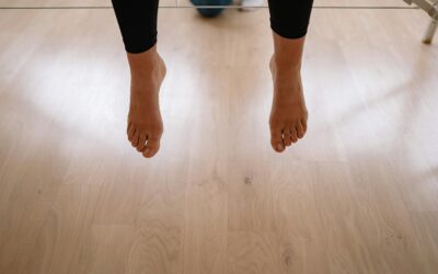 Dor no Peito do Pé: Como Tratar com a Ciência do Movimento